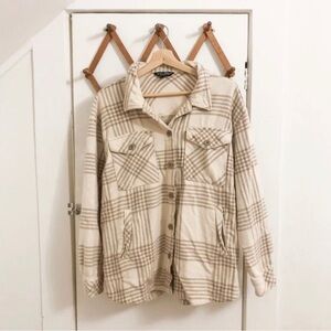 Beige Plaid Shaket